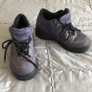 Women’s 90s Leather Skechers Dead Stock